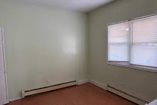 140-18 Foch Blvd, Jamaica, NY 11436 - Photo 10