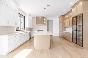 24 Midway St, Babylon, NY 11702 - Photo 10