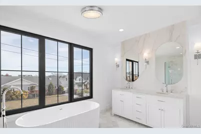 24 Midway Street, Babylon, NY 11702 - Photo 32