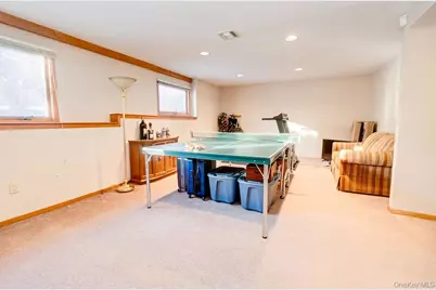 14 Hills Park Lane, Smithtown, NY 11787 - Photo 36