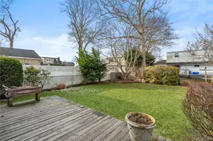 220 Belvedere Dr, Massapequa Park, NY 11762 - Photo 28