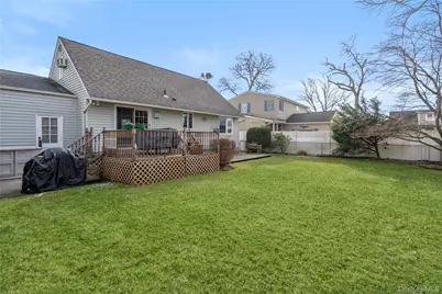 220 Belvedere Drive, Massapequa Park, NY 11762 - Photo 32
