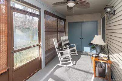 20 Wintergreen Court, Montgomery, NY 12549 - Photo 8