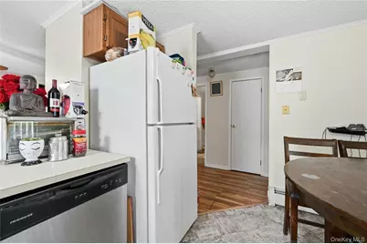 54 Dogwood Lane, Manorville, NY 11949 - Photo 8