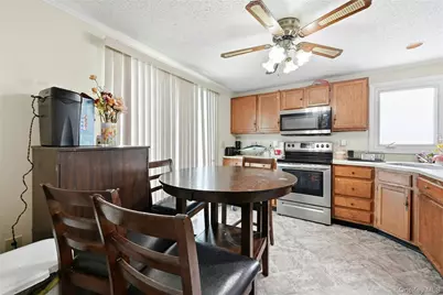 54 Dogwood Lane, Manorville, NY 11949 - Photo 6