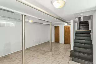 148-28 87th Ave, Briarwood, NY 11435 - Photo 20