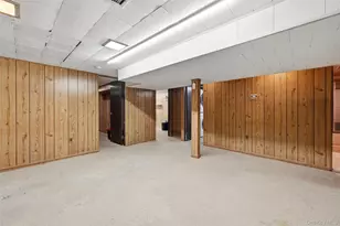 4 Cottage Ct, Middle Island, NY 11953 - Photo 18