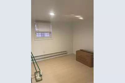 126 25 Road, College Point, NY 11354 - Photo 4