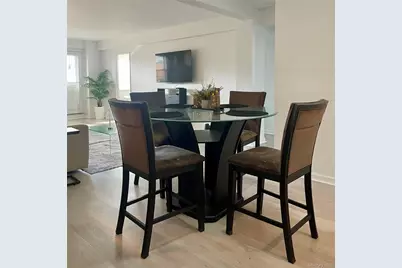 89-15 Parsons Boulevard #10M, Jamaica, NY 11432 - Photo 2