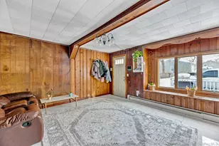 32 Stackyard Dr, Mastic Beach, NY 11951 - Photo 4