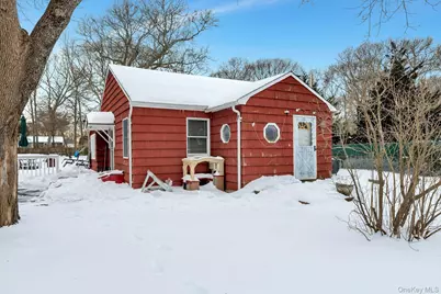 32 Stackyard Drive, Mastic Beach, NY 11951 - Photo 22