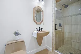 55 Greenmeadow Rd, Pleasantville, NY 10570 - Photo 14