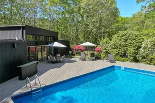 24 N Quarter Rd, Westhampton, NY 11977 - Photo 22