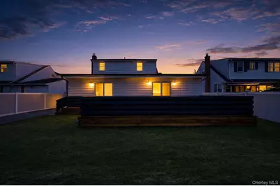 73 Midwood Avenue, Farmingdale, NY 11735 - Photo 32