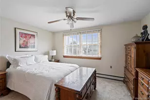 2298 Cleveland St, North Bellmore, NY 11710 - Photo 16