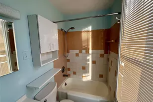 1860 E Main St, Mohegan Lake, NY 10547 - Photo 4