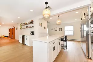 5 Mary Lu Dr, Holtsville, NY 11742 - Photo 10