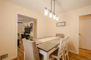 72 Cranberry St, Central Islip, NY 11722 - Photo 8