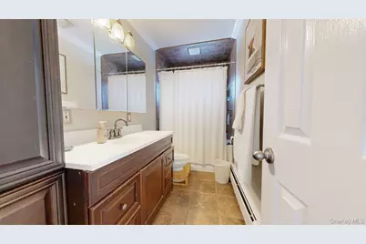 6 Bea Street, Lake Grove, NY 11755 - Photo 24