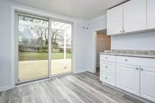 12 2nd Ave, Port Washington, NY 11050 - Photo 16