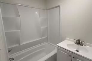 89 S Cherry St, Poughkeepsie, NY 12601 - Photo 8