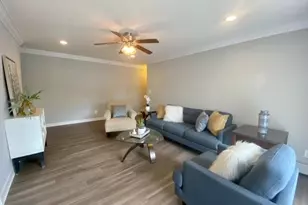 250 River Ave, Patchogue, NY 11772 - Photo 6