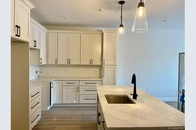 903 Oakridge Common, South Salem, NY 10590 - Photo 4