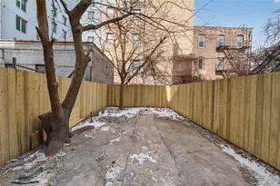 2347 Pacific St, Brooklyn, NY 11233 - Photo 30