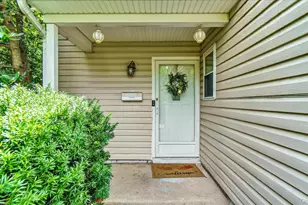 3 Altamont Ave, Sea Cliff, NY 11579 - Photo 2