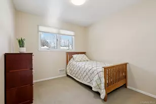 32 Allan Ln, Mount Kisco, NY 10549 - Photo 12