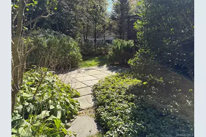 32 Allan Lane, Mount Kisco, NY 10549 - Photo 32