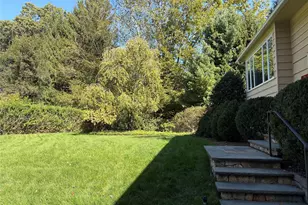 32 Allan Ln, Mount Kisco, NY 10549 - Photo 28