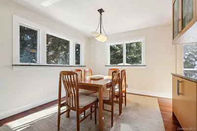 32 Allan Lane, Mount Kisco, NY 10549 - Photo 8