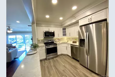 105 Westwood Drive #125, Westbury, NY 11590 - Photo 2