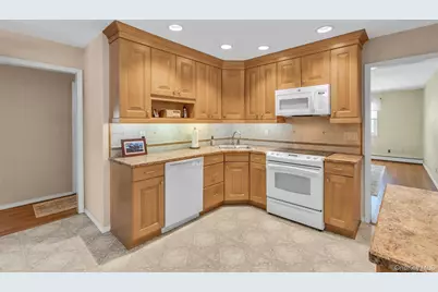 238 Loop Drive, Sayville, NY 11782 - Photo 6