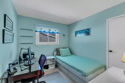 238 Loop Drive, Sayville, NY 11782 - Photo 14