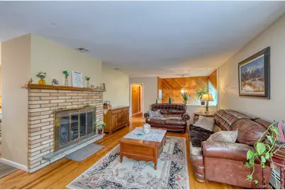 205 Beach Drive, Mahopac, NY 10541 - Photo 4