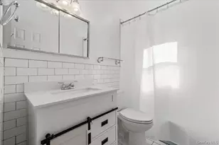 20 Alex Ln, Glen Cove, NY 11542 - Photo 20