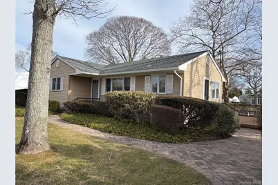 17 Whiting Road, East Quogue, NY 11942 - Photo 10
