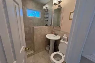 17 Whiting Rd, East Quogue, NY 11942 - Photo 20