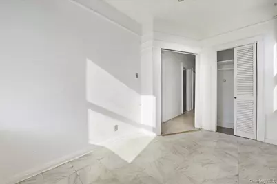 3076 Lasalle Avenue, Bronx, NY 10461 - Photo 16