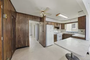 3076 La Salle Ave, Bronx, NY 10461 - Photo 10