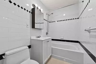 149-06 Northern Boulevard #501, Flushing, NY 11354 - Photo 24
