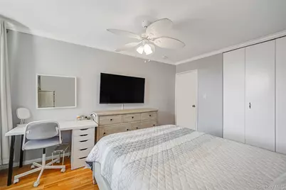 410 E Broadway #5O, Long Beach, NY 11561 - Photo 14