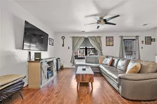 785 E 160th St, Bronx, NY 10456 - Photo 4