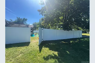 83 Lake Region Boulevard, Monroe, NY 10950 - Photo 32