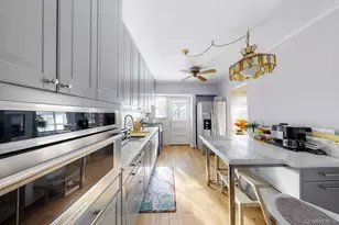 1762 Broadway, New Hyde Park, NY 11040 - Photo 4