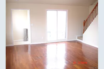 129 Maple Street #Upper, Long Beach, NY 11561 - Photo 8