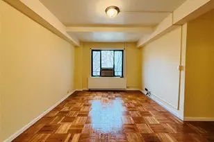 1576 Unionport Rd, Bronx, NY 10462 - Photo 4