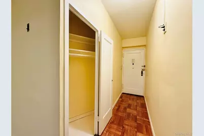 1576 Unionport Road #5F, Bronx, NY 10462 - Photo 2